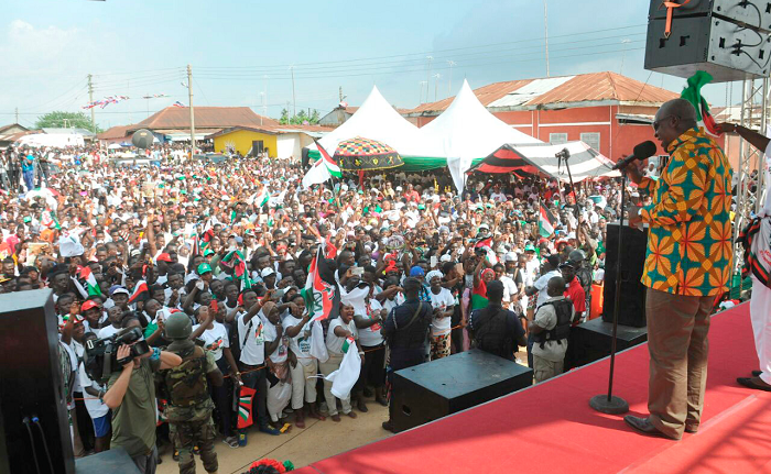  President Mahama addressing NDC supporters at Nsawam